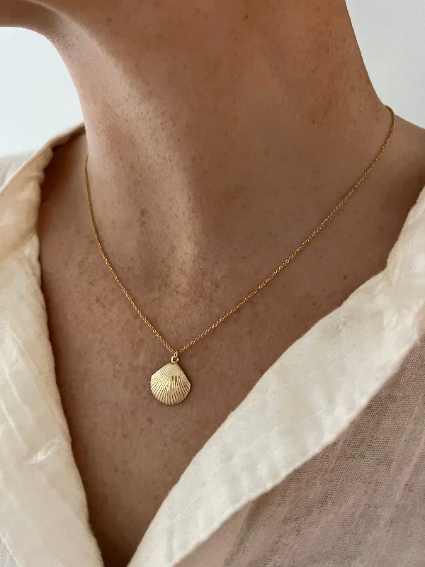 women's gold necklaces -SCALLOPED SHELL ON GOLD CHAIN