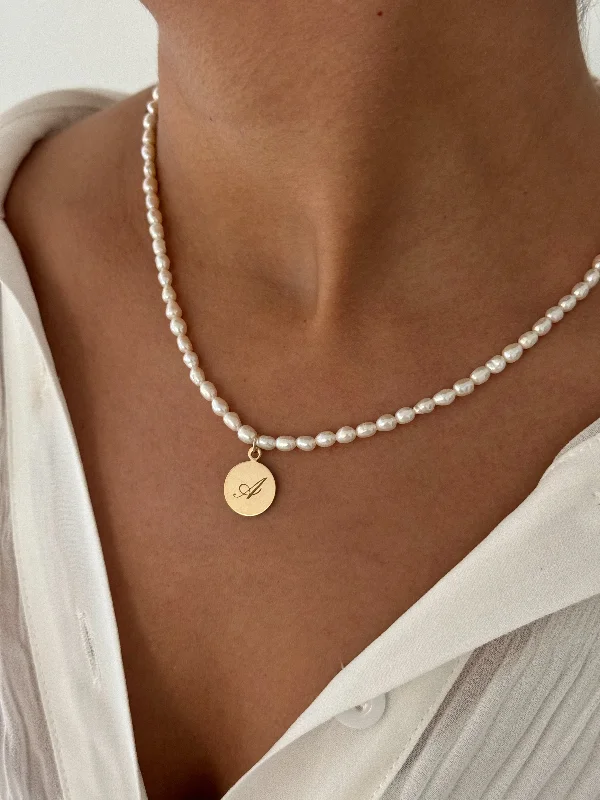 classic pendant necklaces for women -ENGRAVED CIRCLE PEARL NECKLACE