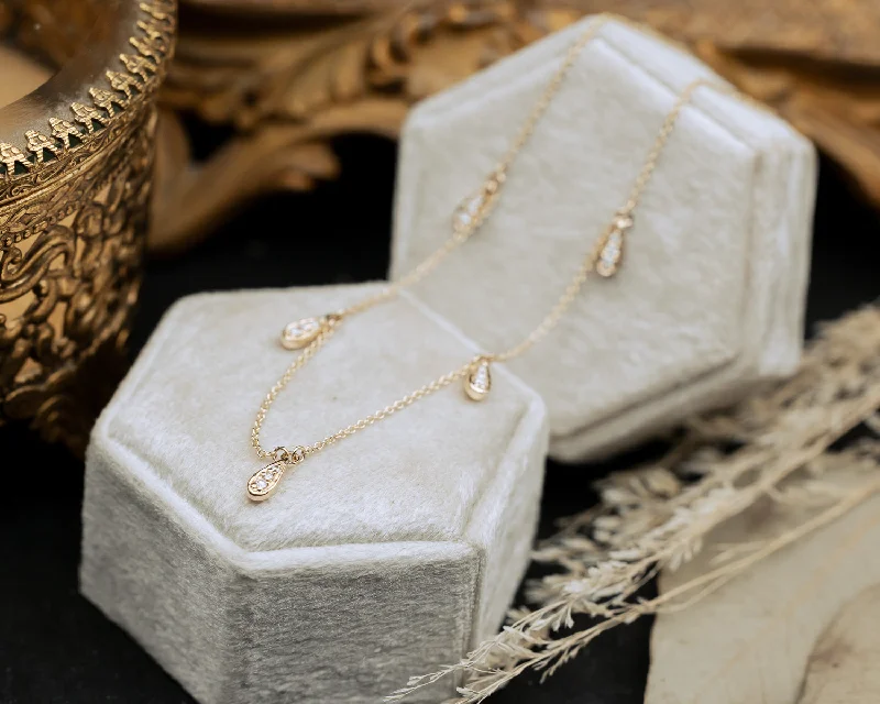 elegant chain necklaces for women -1/10CTW NATURAL DIAMOND 5-STATION NECKLACE