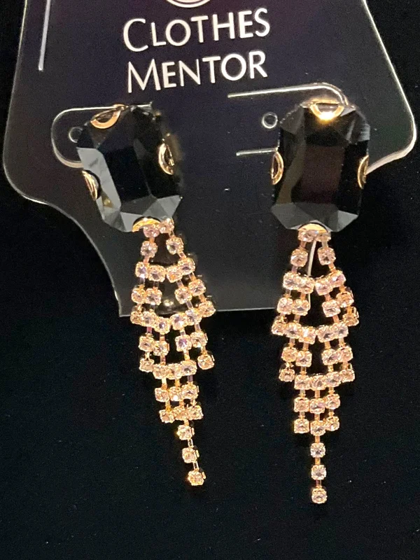 luxury drop earrings -Earrings Dangle/drop By Clothes Mentor