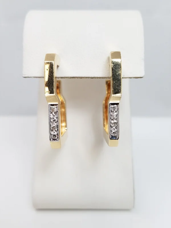 vintage stud earrings -Chic Vintage 14k Yellow Gold Natural Diamond Custom Earrings