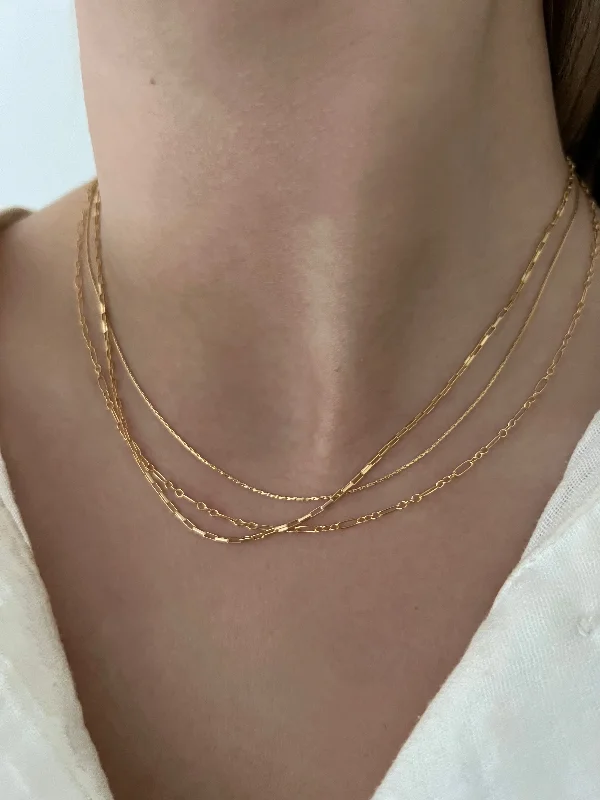 statement necklaces for women -TINY FILLED CHAIN NECKLACE