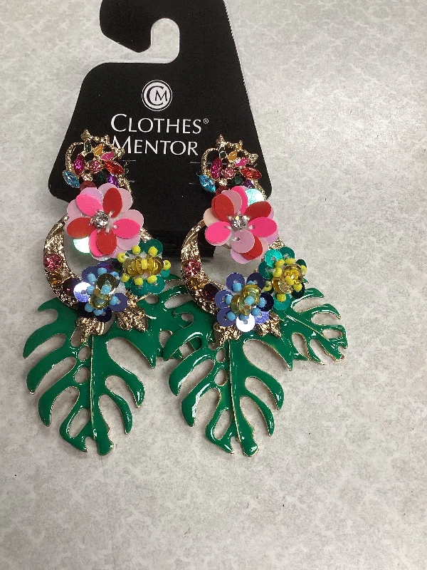 casual earrings for women -Earrings Dangle/drop By Clothes Mentor