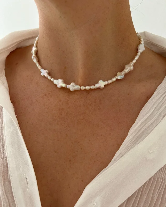 classic pendant necklaces for women -SICILY PEARL NECKLACE