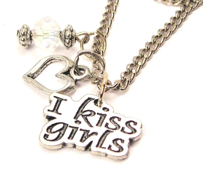 minimalist necklaces for women -I Kiss Girls Necklace with Small Heart